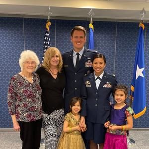 Meet your Posher, Charito